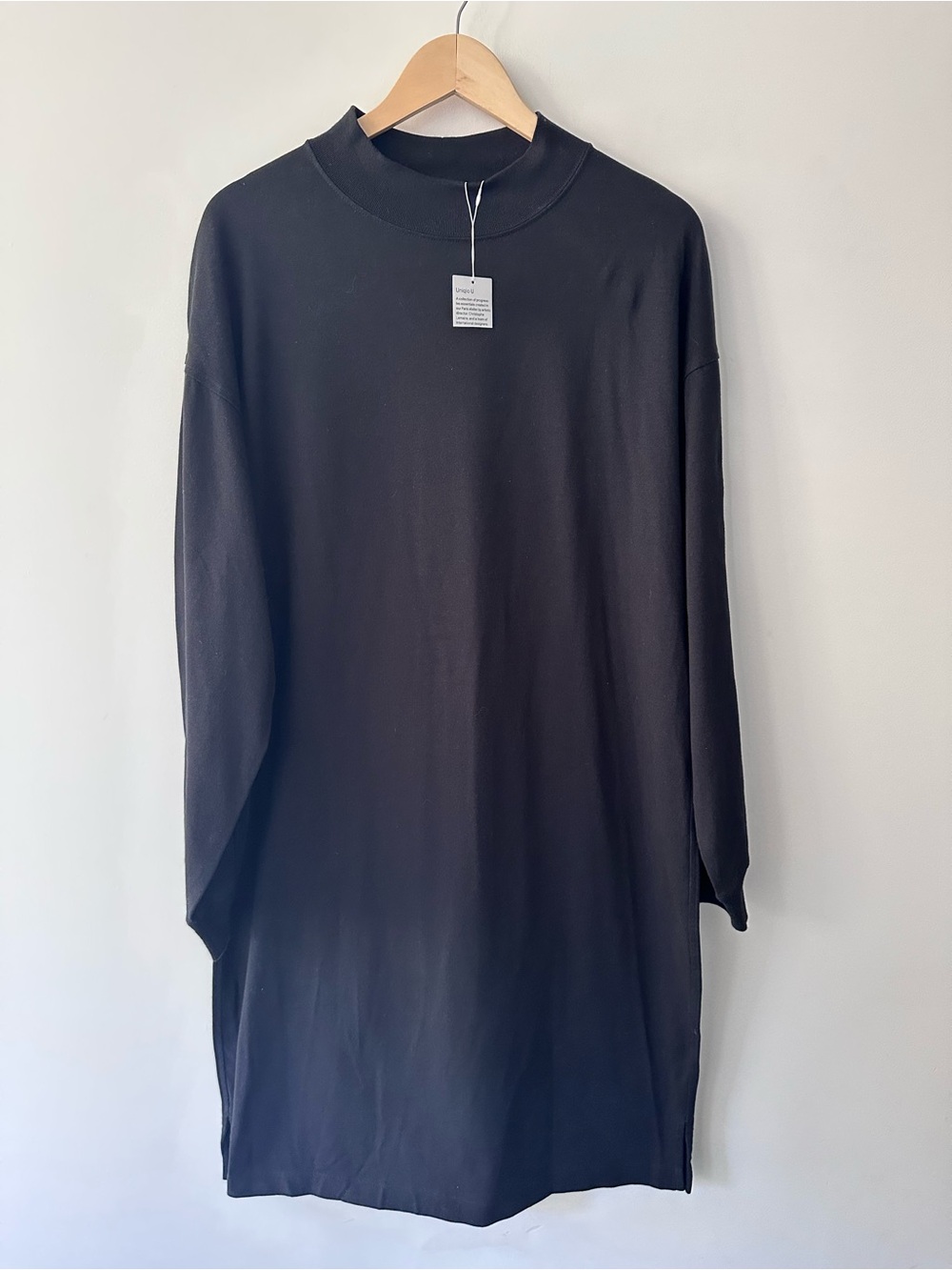 NWT | UNIQLO | M | Black Long-Sleeve Sweatshirt Dress